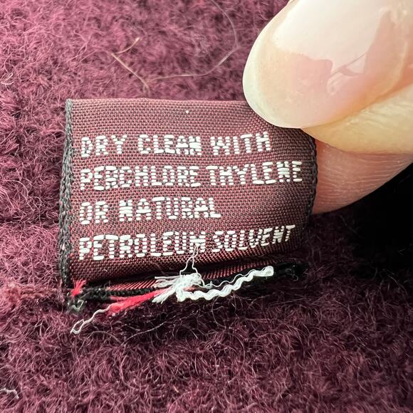 Vintage Jos. A. Bank Clothiers Womens Virgin Wool Burgundy Short Blazer Size 14 - Picture 8 of 9